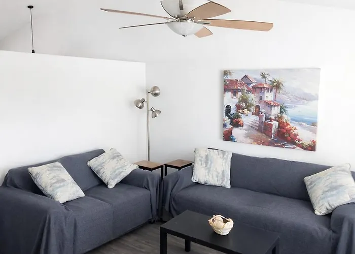 Quiet Area, Mountain View's And A Backyard Gazebo Holiday home Tucson